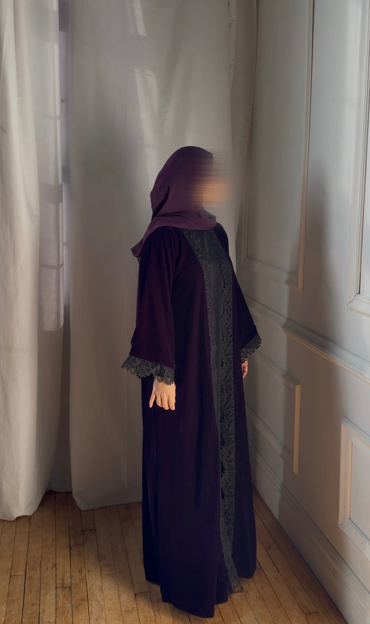 Nawal-Velvet Lace Abaya Set-Dark Purple