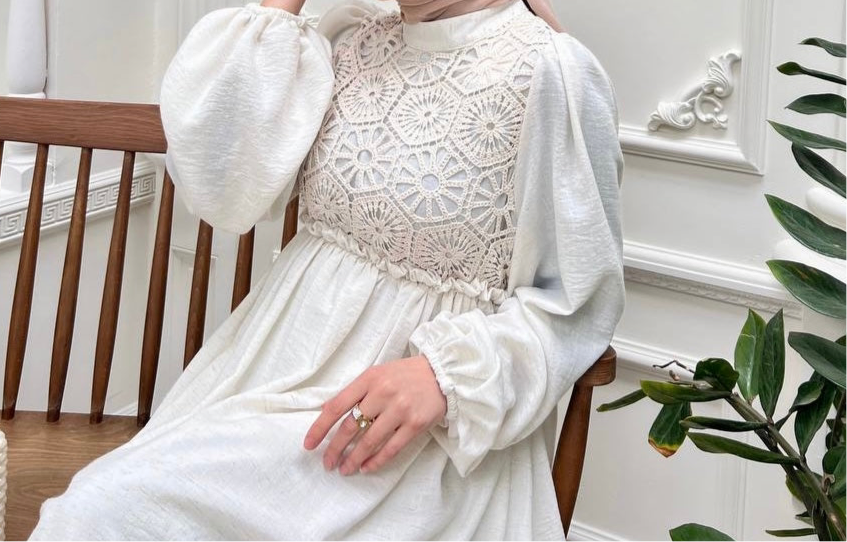 Aafia-Linen Lace Maxi Dress