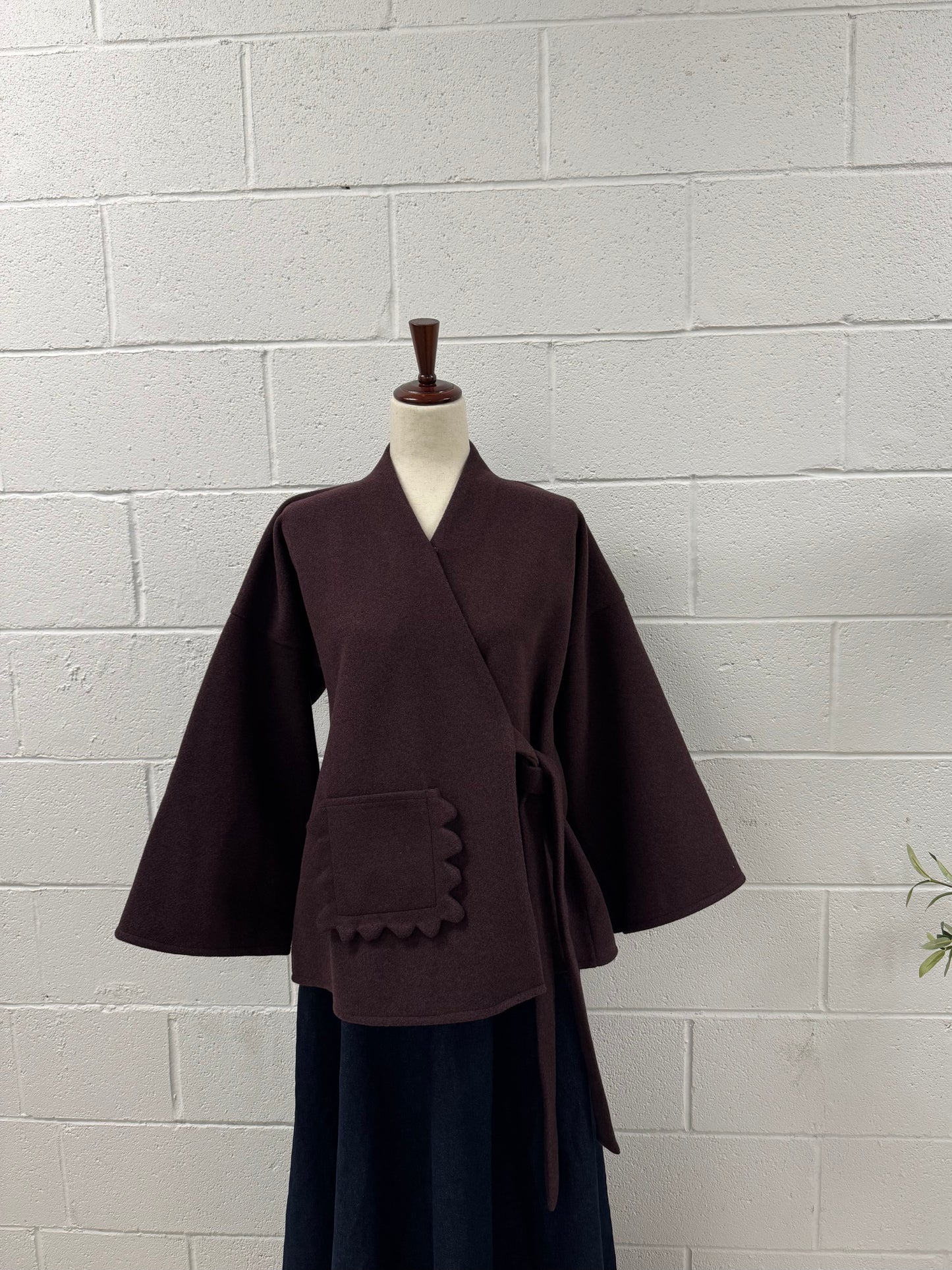 Hana-Wool Top-Deep Maroon-Side Tie