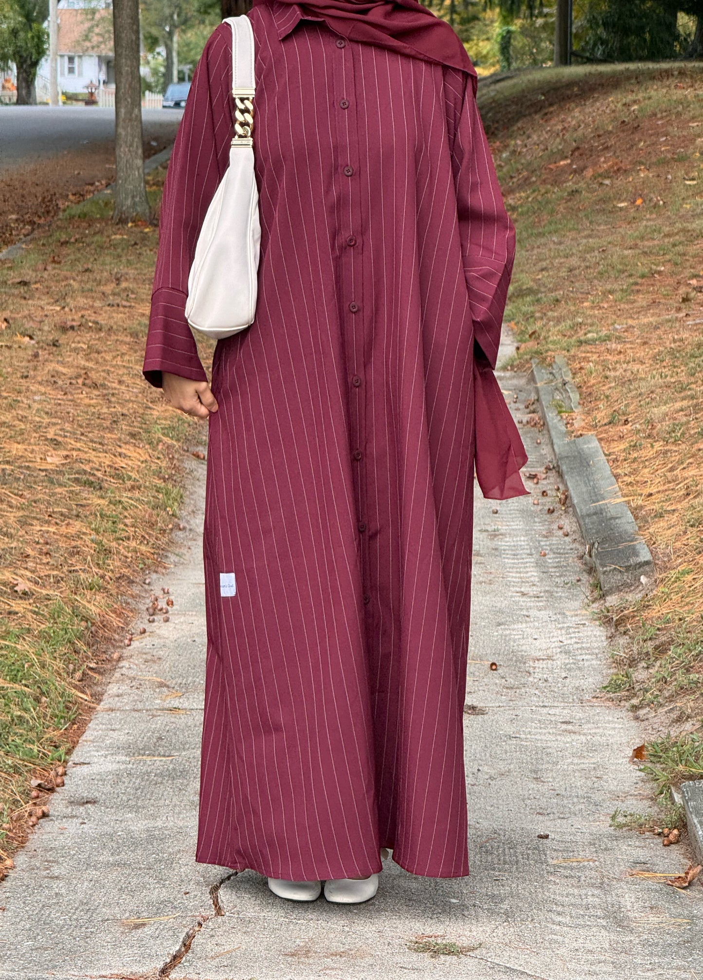 Adara-Front button-Abaya - 
- Maroon